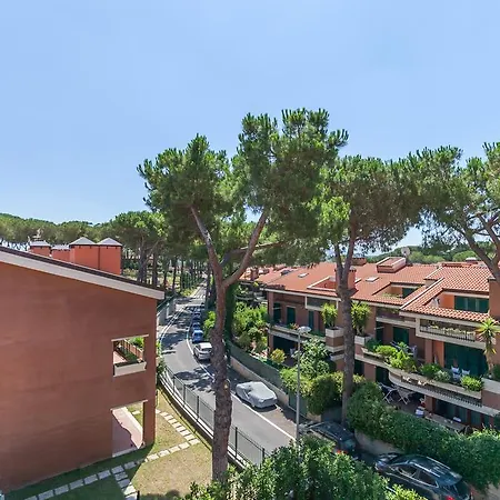 G Tree House Holiday home Rome